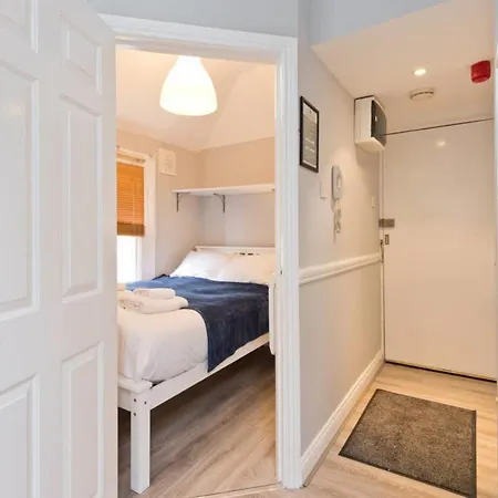 Apartment Bright & Cosy 1br Apt Sleeps 3 In Trendy Area Effh26 Dublin