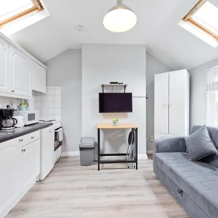 Apartment Bright & Cosy 1br Apt Sleeps 3 In Trendy Area Effh26