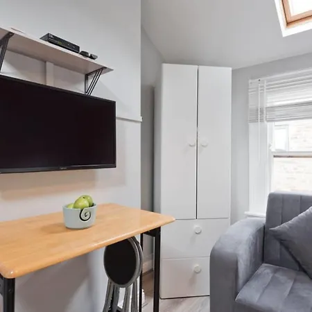 Bright & Cosy 1br Apt Sleeps 3 In Trendy Area Effh26 Apartment